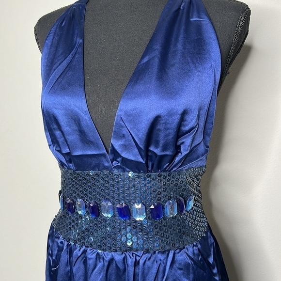 Chaudry KC for RAGA Sequin & Jeweled Satin Peplum Top in Navy Size Large NWT! - Picture 3 of 7